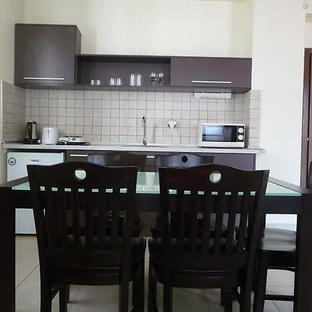 Vassiliovata Kashta Aparthotel 3*