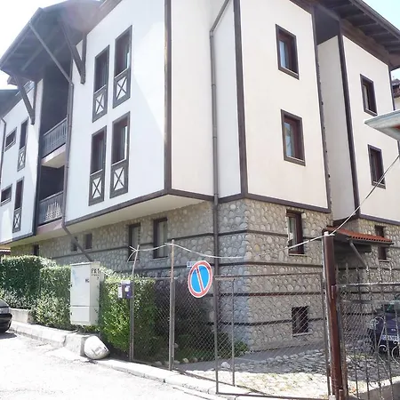 Vassiliovata Kashta Aparthotel 3*