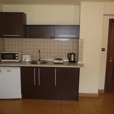 Vassiliovata Kashta Aparthotel